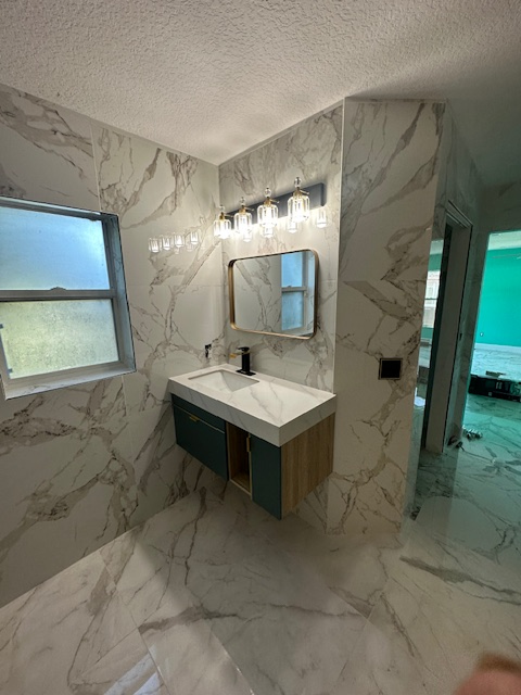 Master Bathroom Full Remodel 10